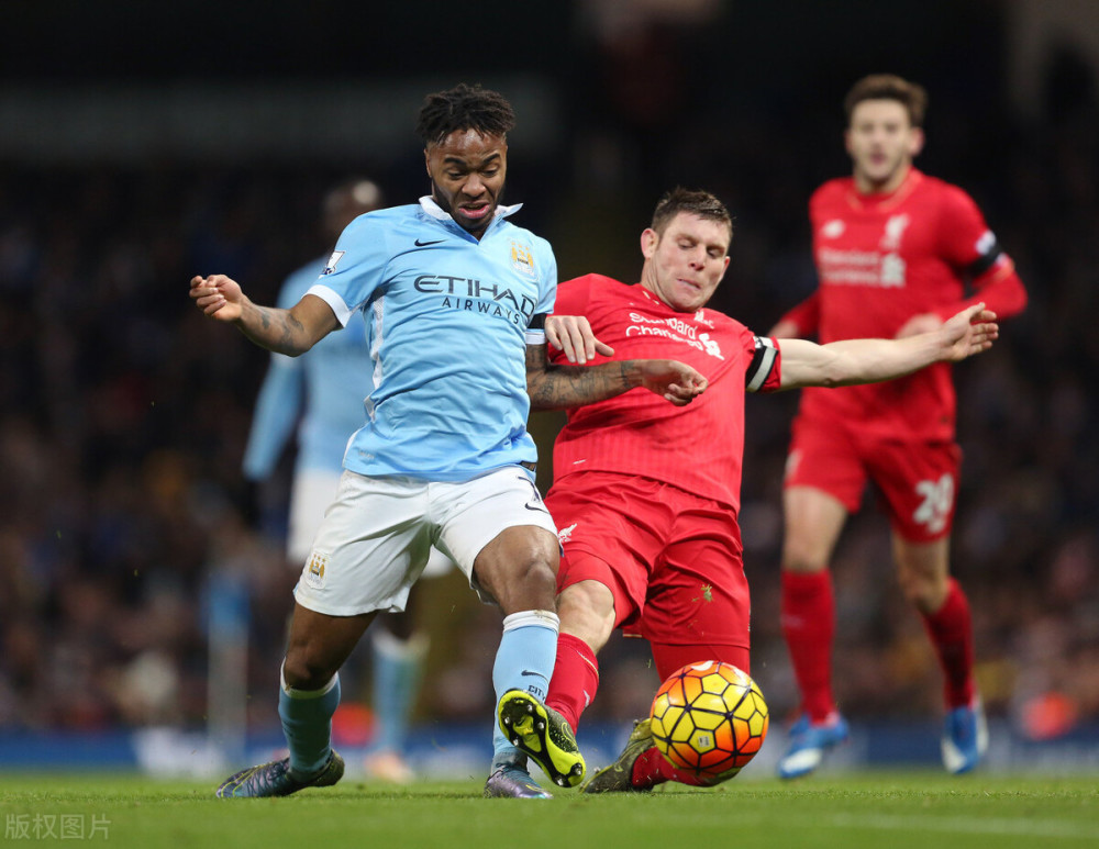 开云sport-红牛二队鏖战红牛车队，阿隆索状态火热