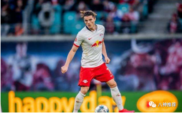 红牛二队鏖战红牛车队，阿隆索状态火热