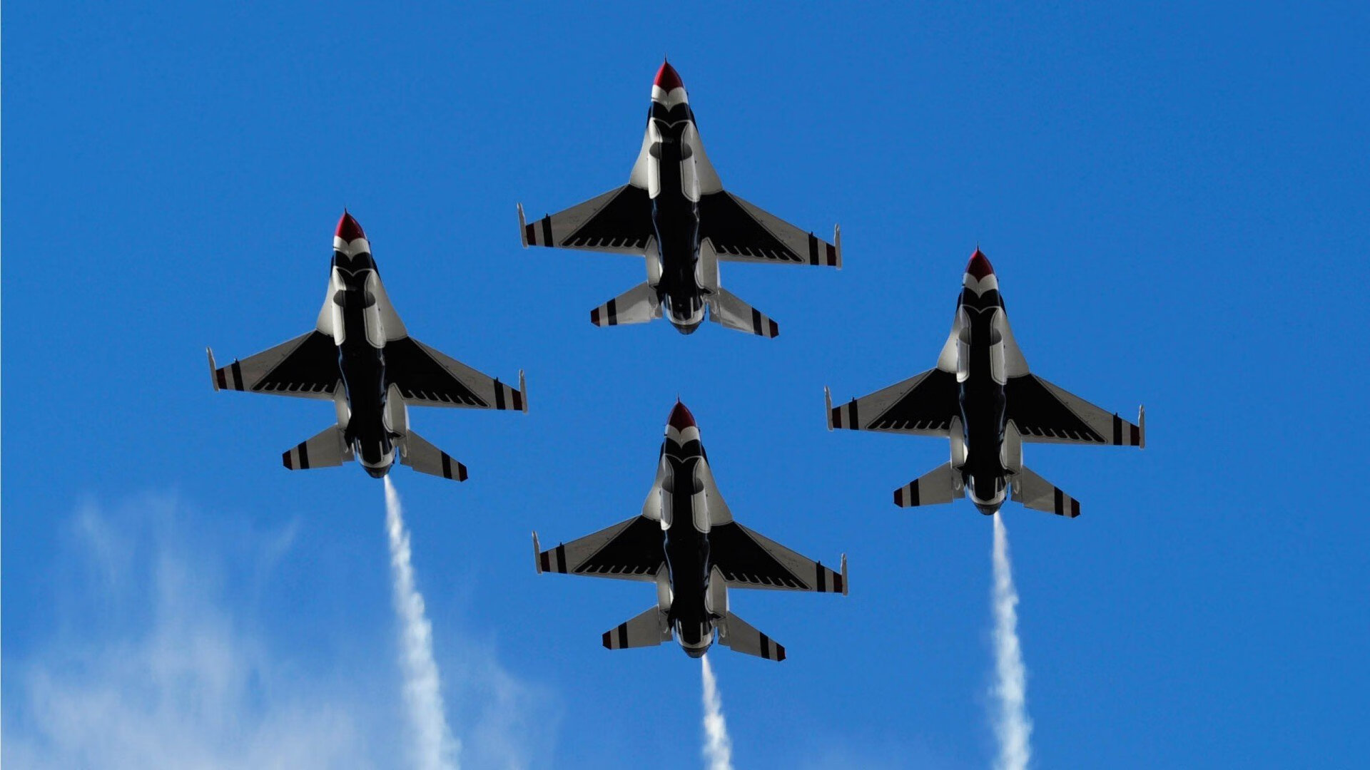 开云体育APP下载-大通中心的异国德比，锡安58分血战双帝，一场永不归档的冠军级献礼