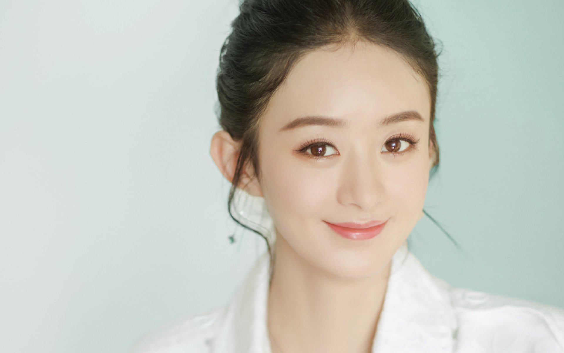 开云体育在线-东决关键战之夜，死亡与新生的慢镜头，萨内捧起淬火的奖杯