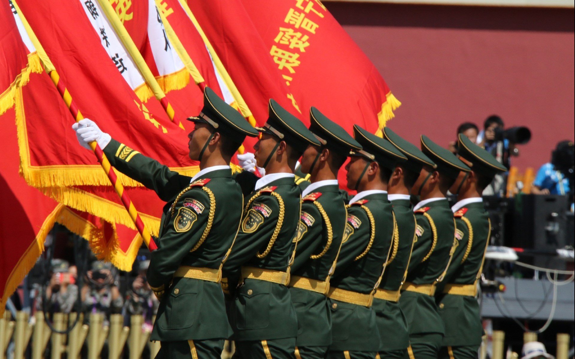 篮球新纪元,爱尔兰抢七式突围,击碎安哥拉铁壁